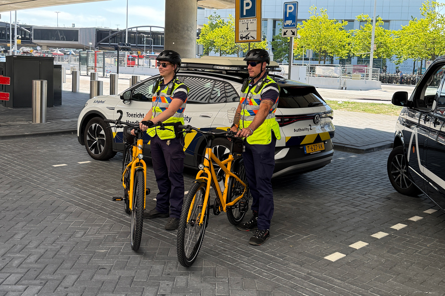 Santos Patrol Bike Schiphol Groep